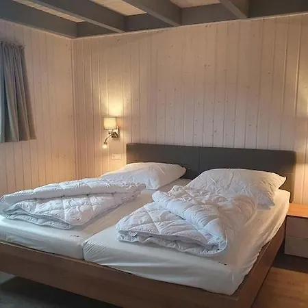 Hébergement de vacances Mirow, *
